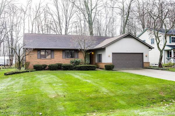 4215 QUAKER HILL Drive,  Fort Gratiot,  MI 48059