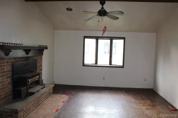 Flint, MI 48506,5480 COUNTRY Lane