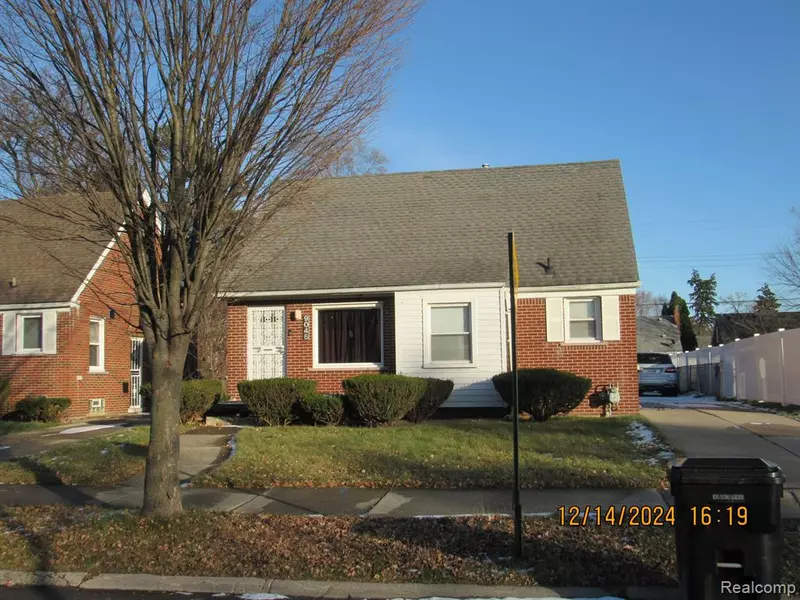 9046 GRANDVILLE Avenue, Detroit, MI 48228