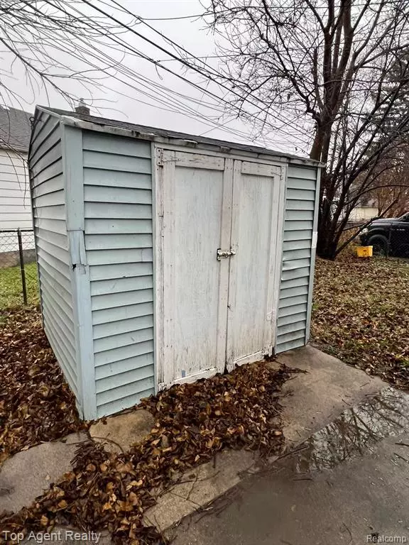 Eastpointe, MI 48021,14714 JACOB Avenue
