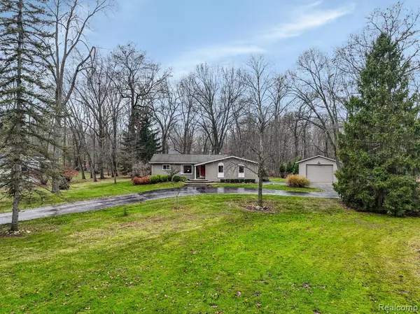 Clarkston, MI 48348,8445 REESE Road