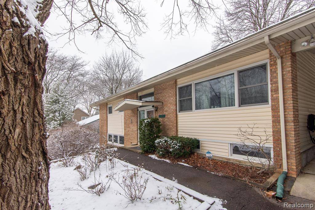 Novi, MI,44080 MARLSON Avenue