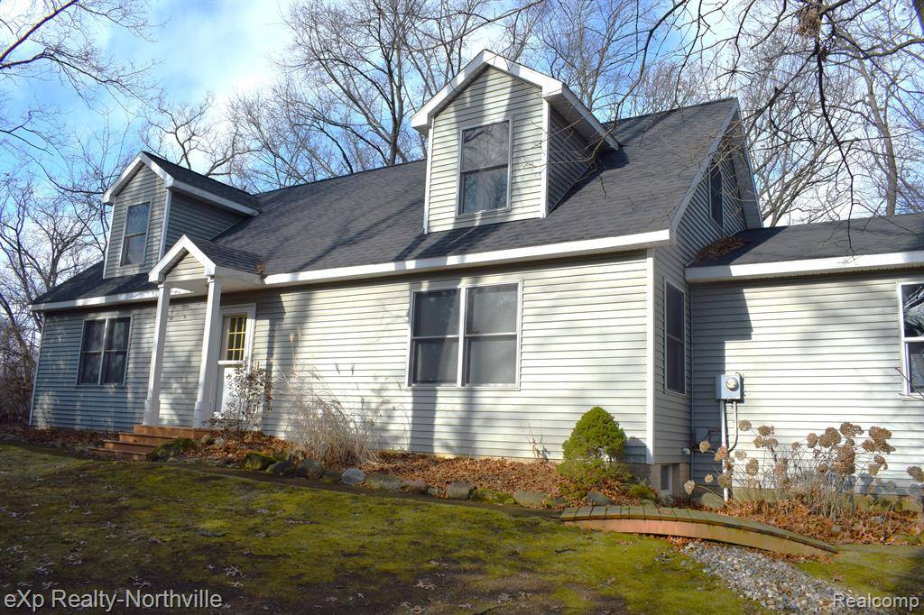 5995 SEYMOUR Road,  Jackson,  MI 49201