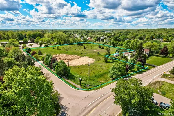 Davisburg, MI,12750 FOUNTAIN SQUARE