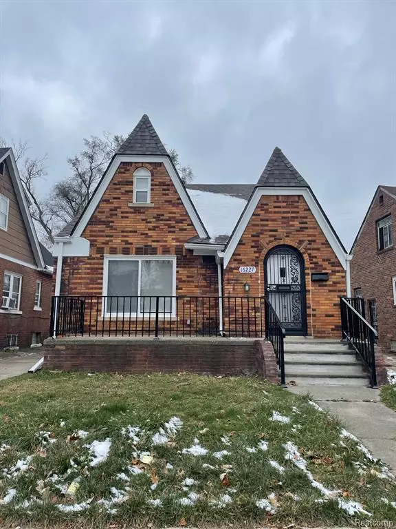 Detroit, MI 48235,16227 LESURE Street