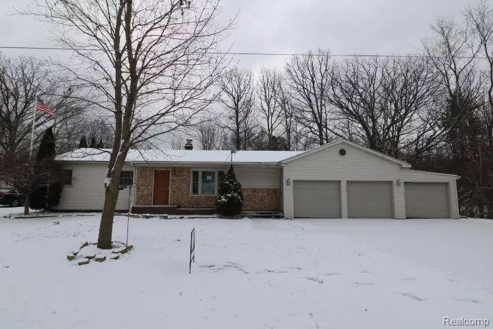 Burton, MI 48519,2163 BRAMBLEWOOD Drive