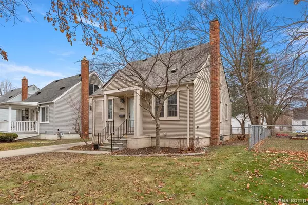 Dearborn Heights, MI 48125,4505 SYRACUSE Street