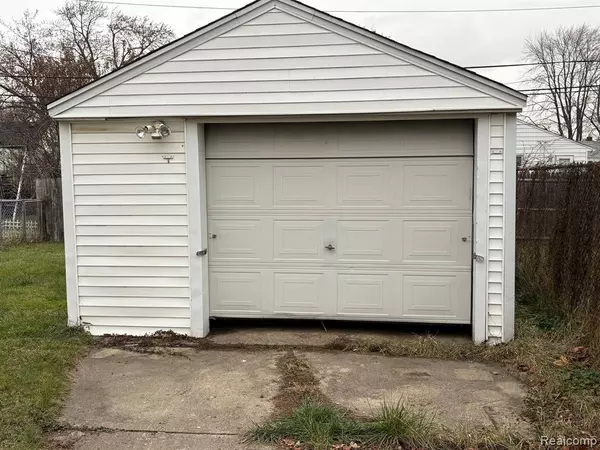 Melvindale, MI,2524 EMOGENE Street