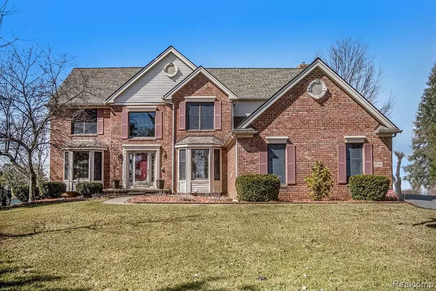 4536 Lohr Road, Ann Arbor, MI 48108