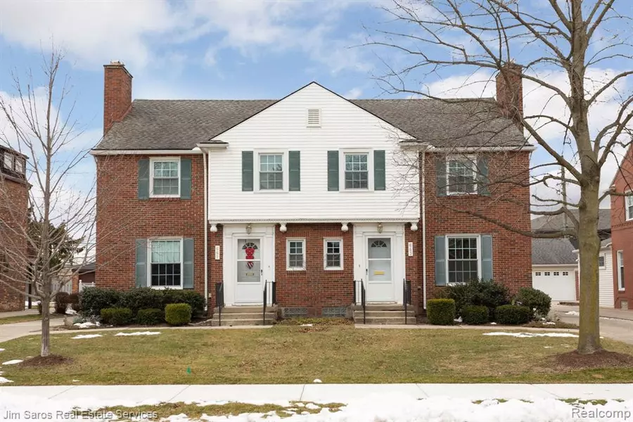 661 NEFF Road, Grosse Pointe, MI 48230