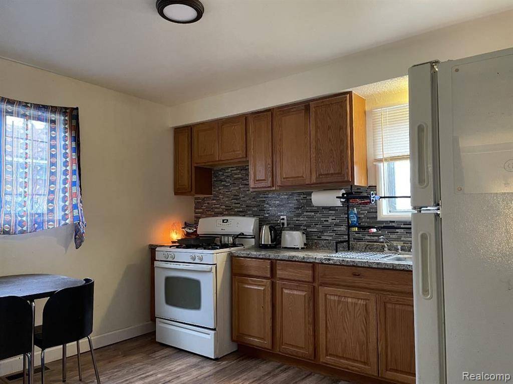 Inkster, MI 48141,26208 COLGATE Street