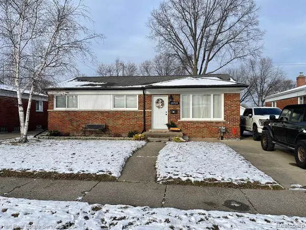 21701 BARTON Street, Saint Clair Shores, MI 48081