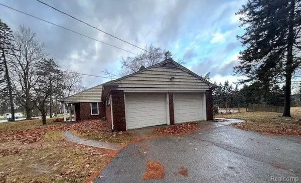 Linden, MI 48451,6300 SILVER LAKE Road