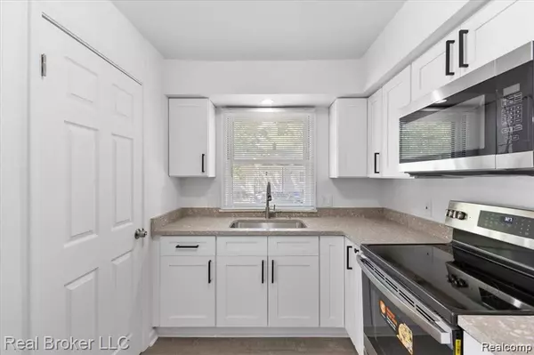 Detroit, MI 48235,19974 FERGUSON Street