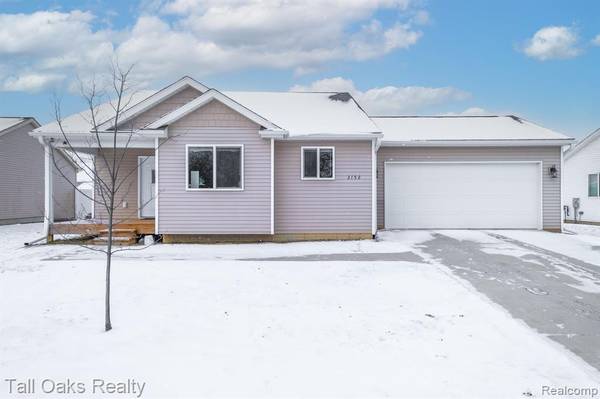 3152 DAHLIA Drive, Burton, MI 48519