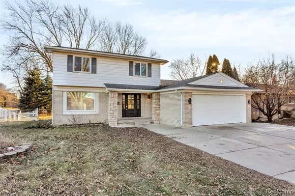 2988 PARLIAMENT Drive, Troy, MI 48083