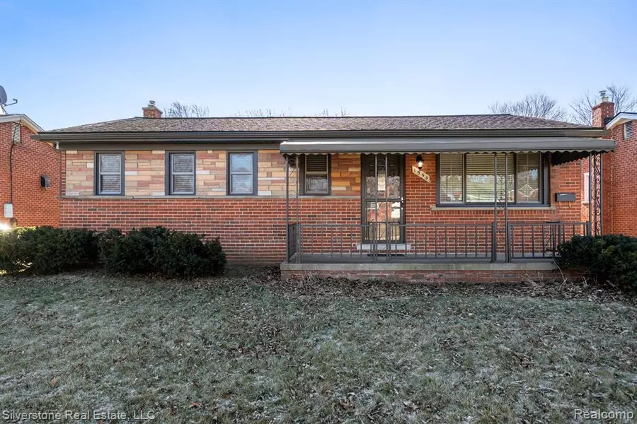 1554 BEAUPRE Avenue, Madison Heights, MI 48071