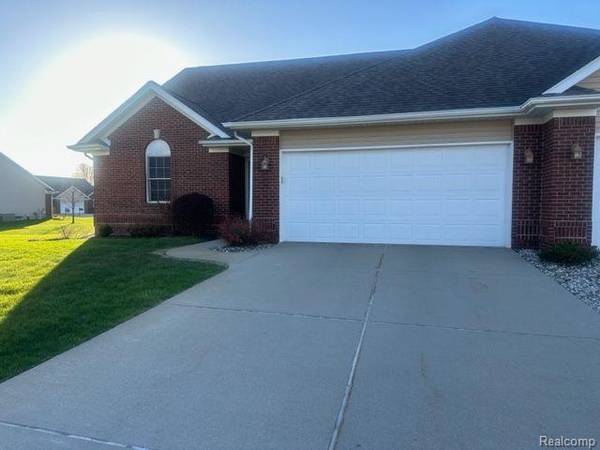 13317 NORWAY SPRUCE, Linden, MI 48451