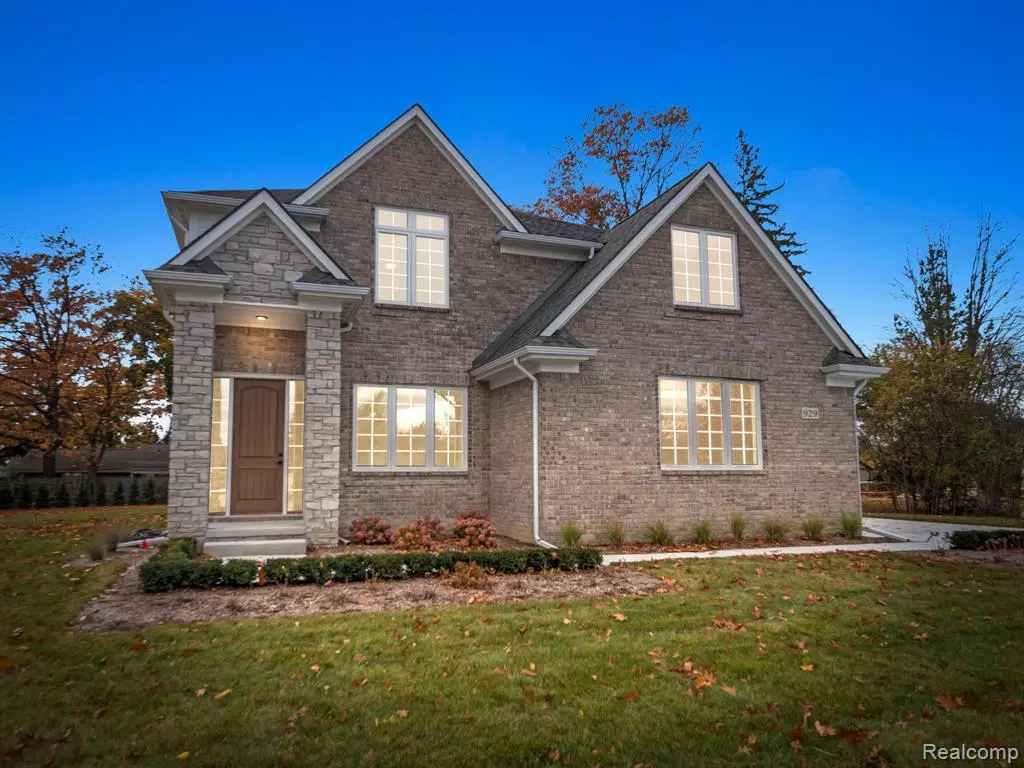 Troy, MI 48098,929 KIMBERLY Court