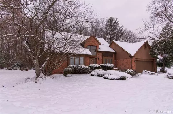 Farmington Hills, MI 48336,23342 DERBY Lane