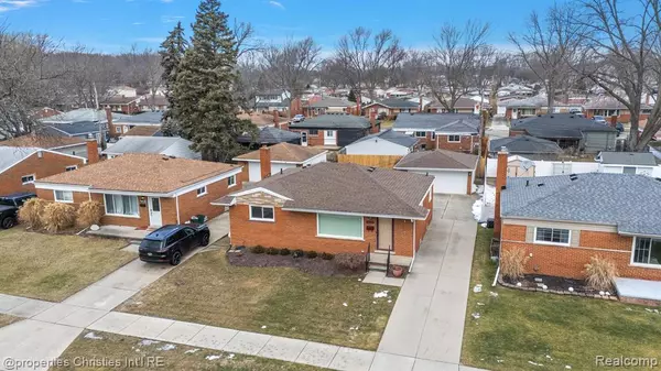 Madison Heights, MI 48071,1663 Beaupre Avenue