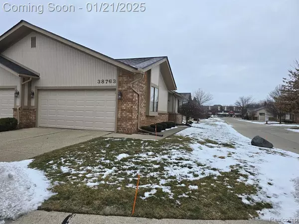 Clinton Twp, MI 48038,38763 WINDMILL POINTE N