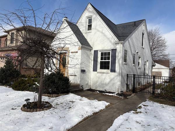 15212 PHILOMENE Boulevard, Allen Park, MI 48101