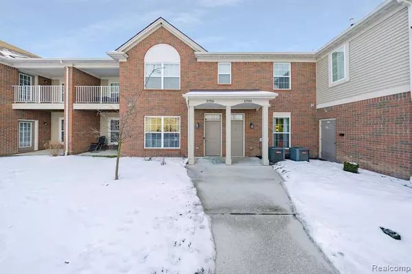 21906 ABERDEEN Drive, Macomb, MI 48042