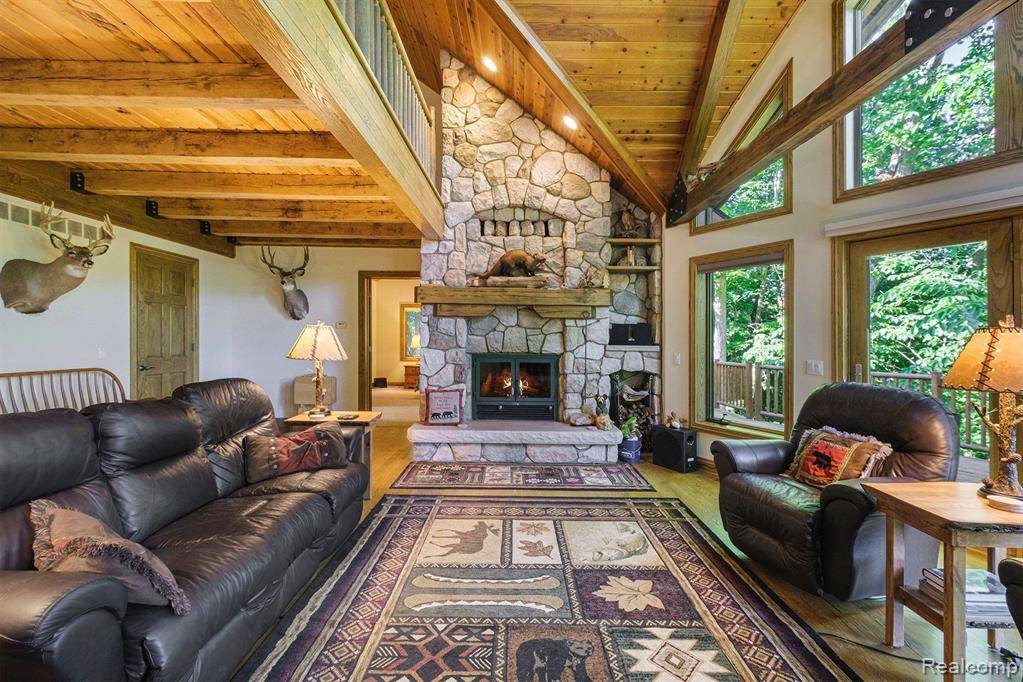 Goodrich Vlg, MI,4693 Hegel Road