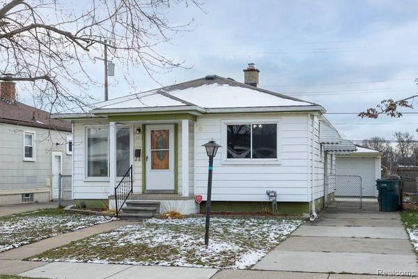 1761 GARFIELD Avenue, Lincoln Park, MI 48146