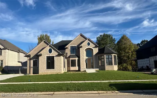 2423 BUCKTHORN Drive, Shelby, MI 48316