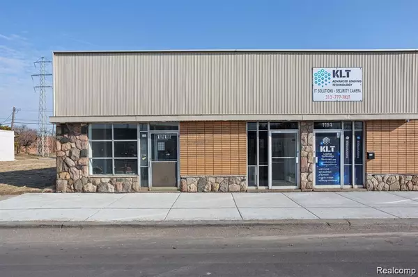 Lincoln Park, MI 48146,1116 SOUTHFIELD Road