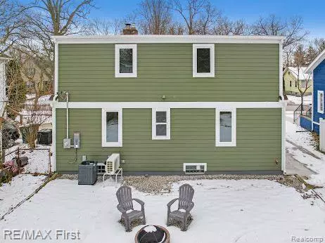Pleasant Ridge, MI,41 SYLVAN Avenue