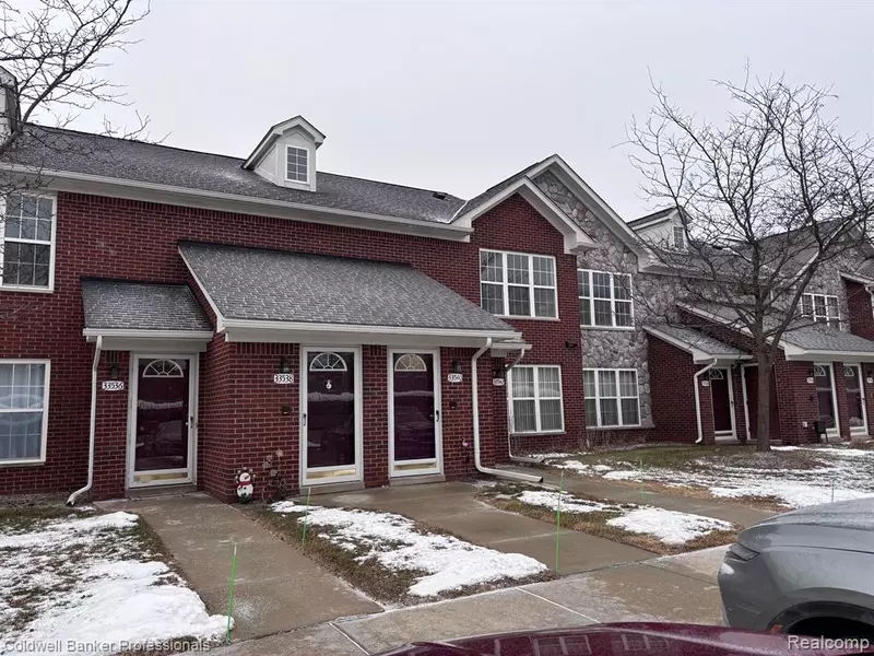 33540 UTICA Road, Fraser, MI 48026