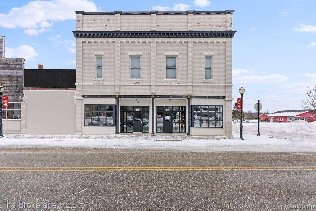Columbiaville, MI 48421,4654 WATER Street