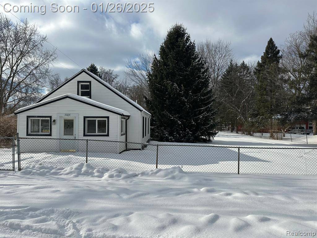 3285 MAPLE Ridge, Highland, MI