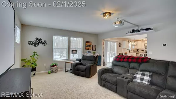 Grand Blanc, MI 48439,7115 GLENMEADOW Court