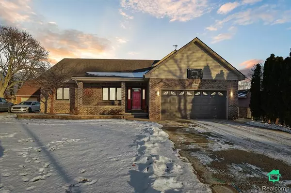 2959 Lafayette Drive, Trenton, MI 48183