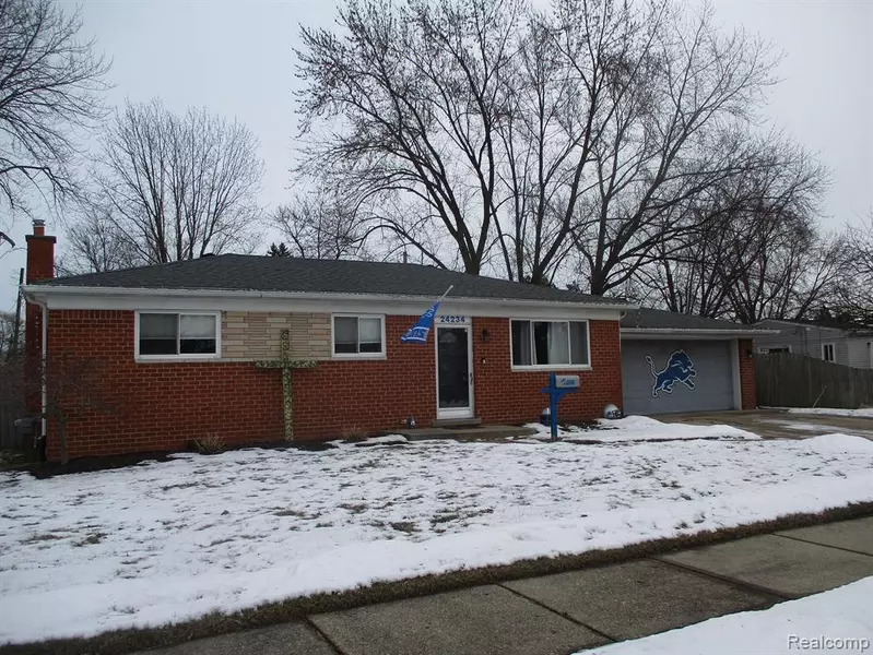 24234 ROSALIND Avenue, Eastpointe, MI 48021