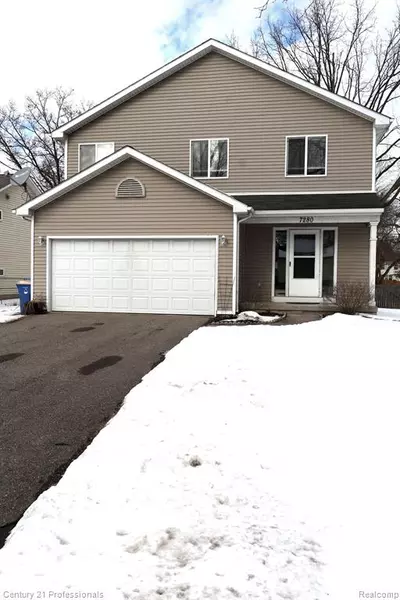 7280 SANDY BEACH Drive, Waterford, MI 48329