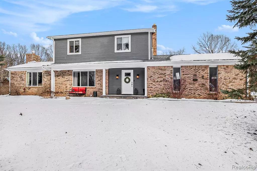 Holly, MI 48442,11177 HORTON Road