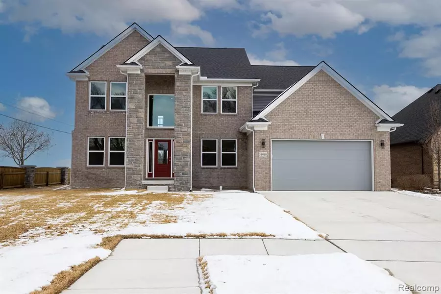 39990 W OFFSHORE Drive, Harrison Township, MI