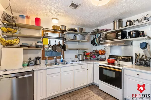 East Lansing, MI 48823,1225 WOLF Court