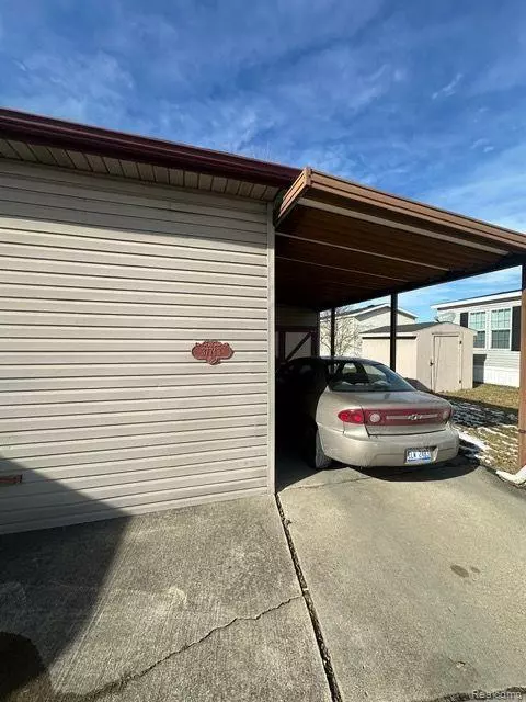 Clinton Twp, MI 48036,37743 Rosedale