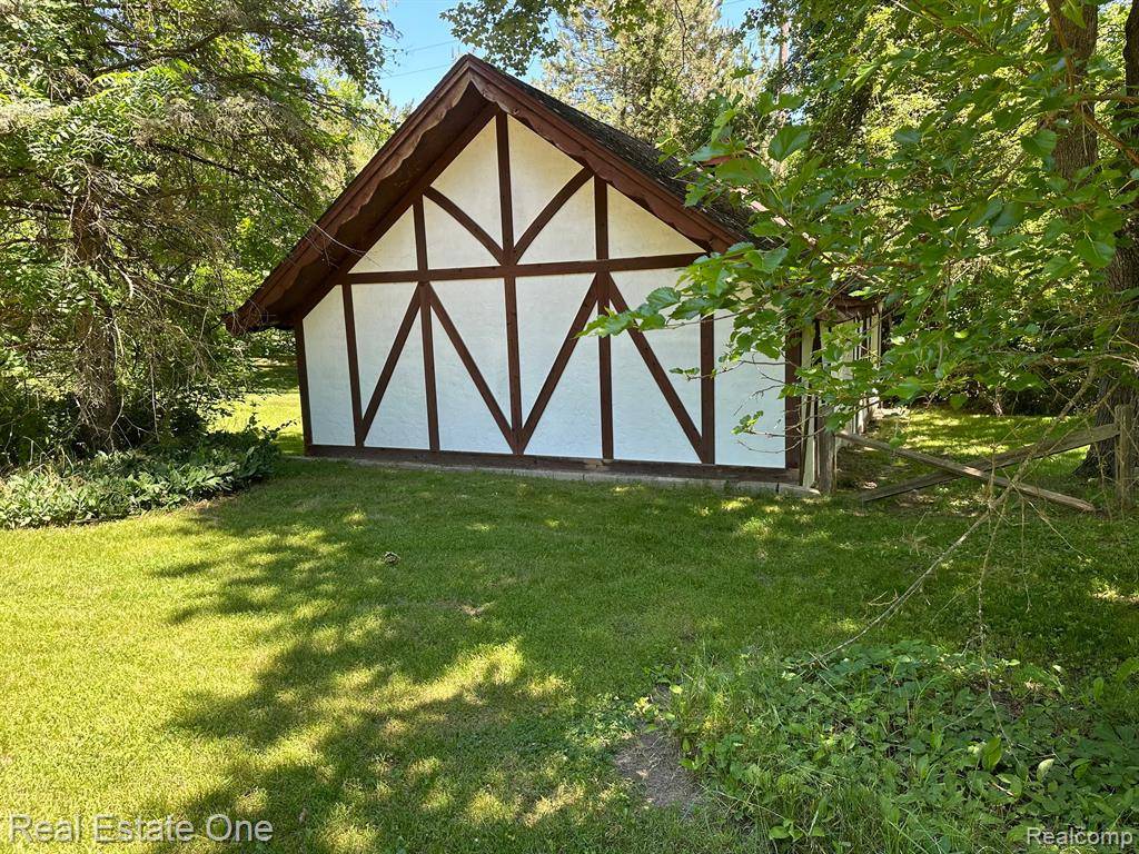 11780 Scott Road, Davisburg, MI 48348