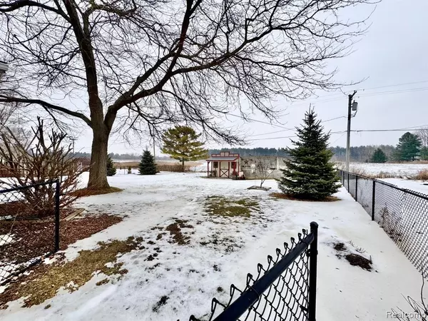 Brown, MI 48416,6819 CADE Road