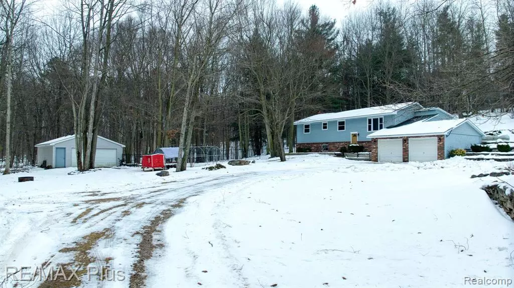 6156 WILLITS Road, Fostoria, MI 48435