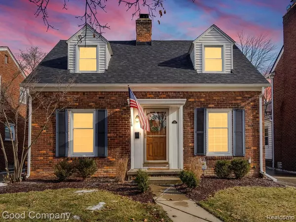 456 MORAN Road, Grosse Pointe Farms, MI 48236