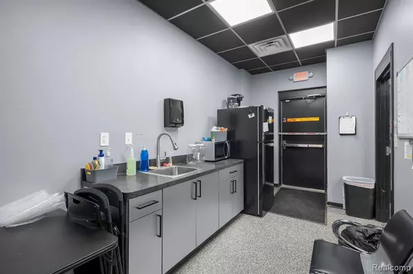 Bay City, MI 48708,411 LAFAYETTE Avenue