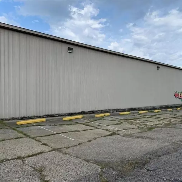 Flint, MI 48507,2632 LIPPINCOTT Boulevard